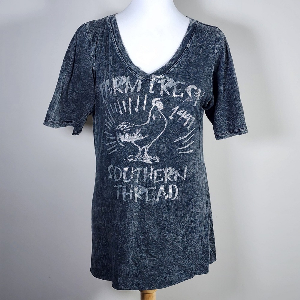 Southern Thread Rooster Shirt Womens Large Gray Acid Wash Farm Fresh Graphic Tee
